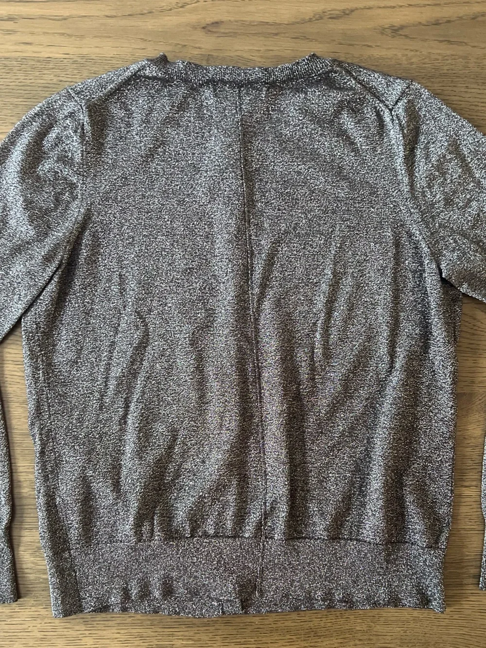 Banana Republic Black Shimmer Cardigan Crew Neck Button Front EUC - Picture 7 of 9